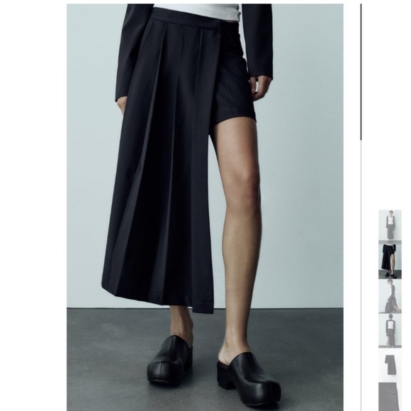 Zara Dresses & Skirts - NWT ZARA ASYMMETRICAL PLEATED SKIRT DARK NAVY
